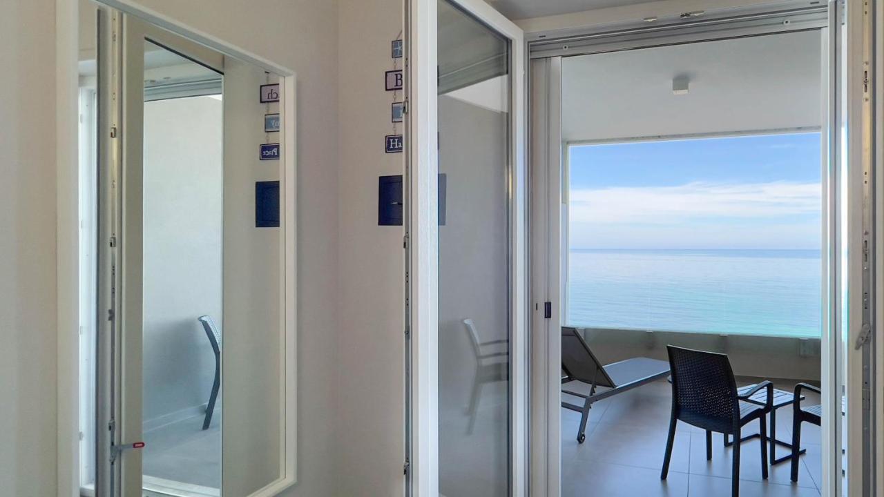 Wepuglia - Dimora Adriatica Lägenhet Monopoli Exteriör bild